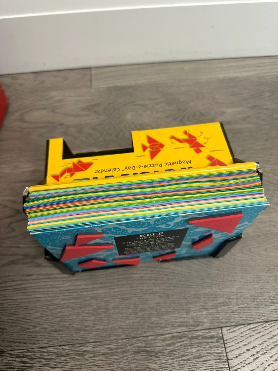 Tangram Magnetic Puzzle-a-Day Calendar image indicator(2)