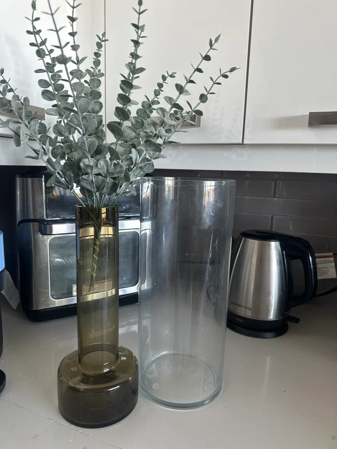 Glass Vases - Home Decor image indicator(3)