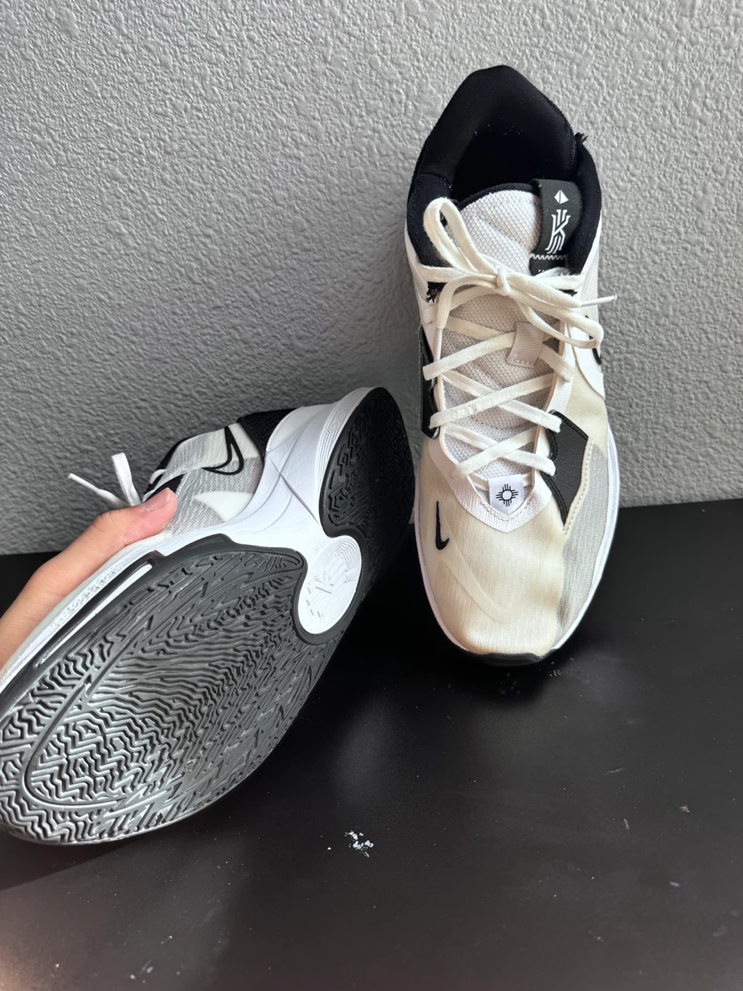 Nike Kyrie Low 5 Basketball Shoes - Size 12 - photo 5
