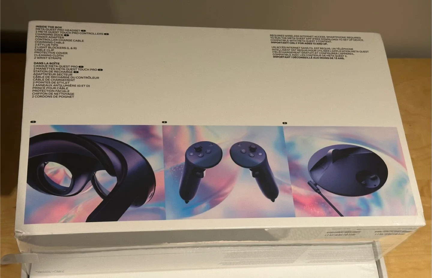 Meta Quest Pro (256 GB) - VR Headset image indicator(2)