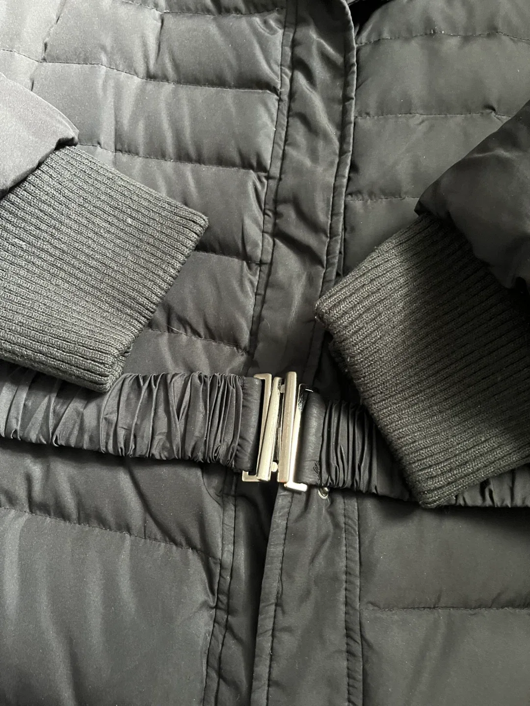 Old Navy Black Puffer LONG Coat image indicator(3)