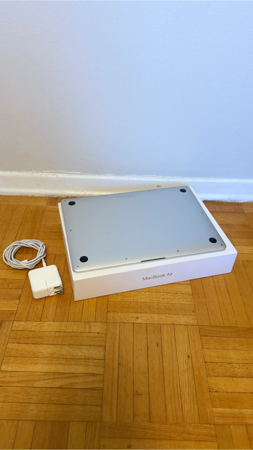MacBook Air 13" - photo 4