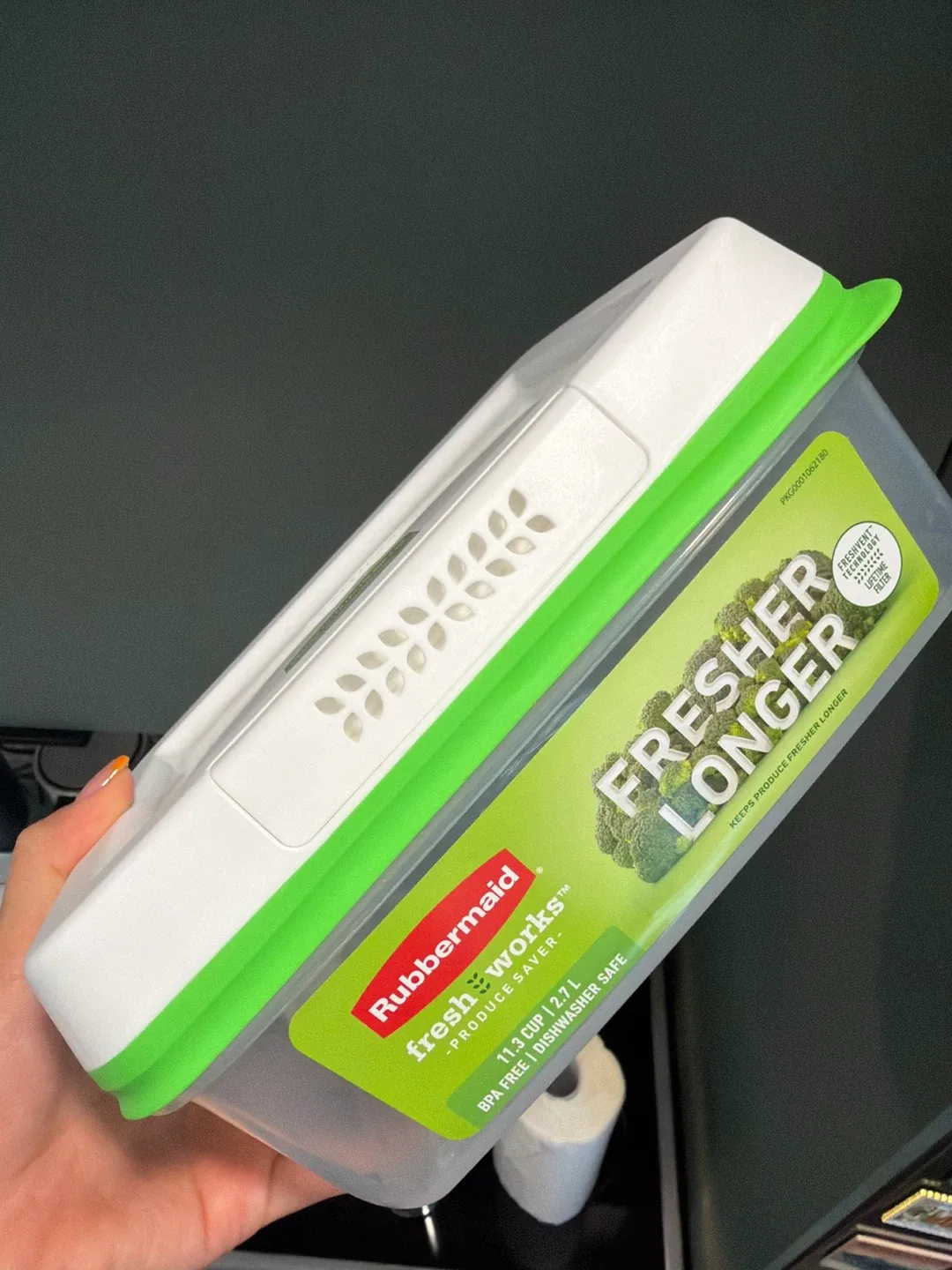 Rubbermaid FreshWorks Produce Saver Container thumbnail