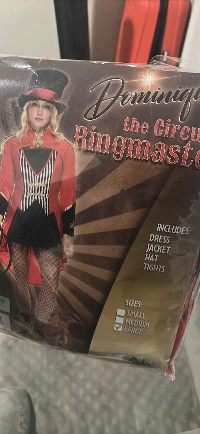 Dominique the Circus Ringmaster Costume - Size Large image indicator(3)