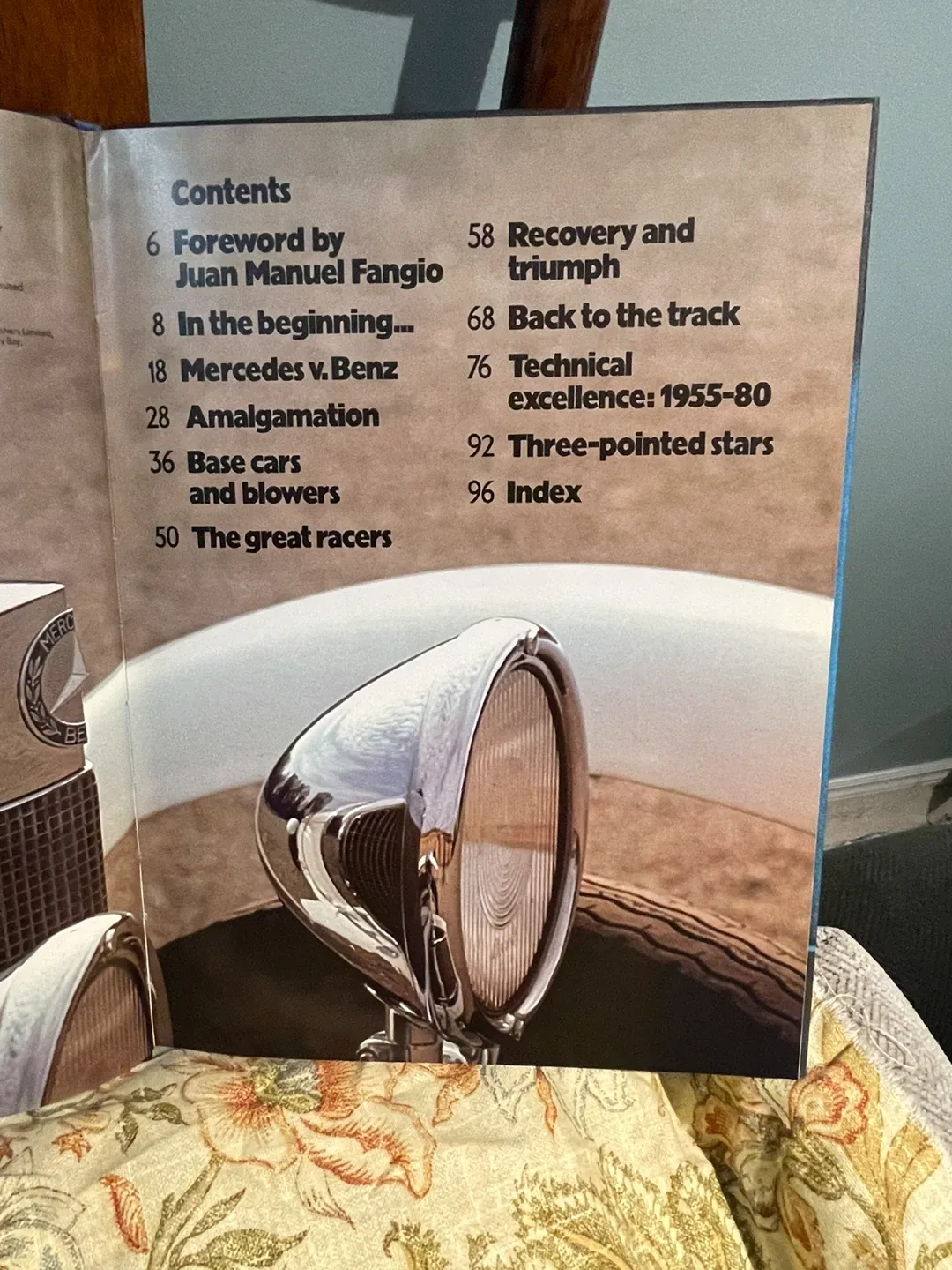 Mercedes-Benz Book: Great Marques by Roger Bell image indicator(3)