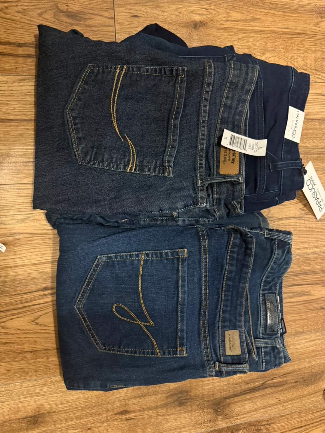 New Jeans Bundle: Parasuco, Justice, Santana