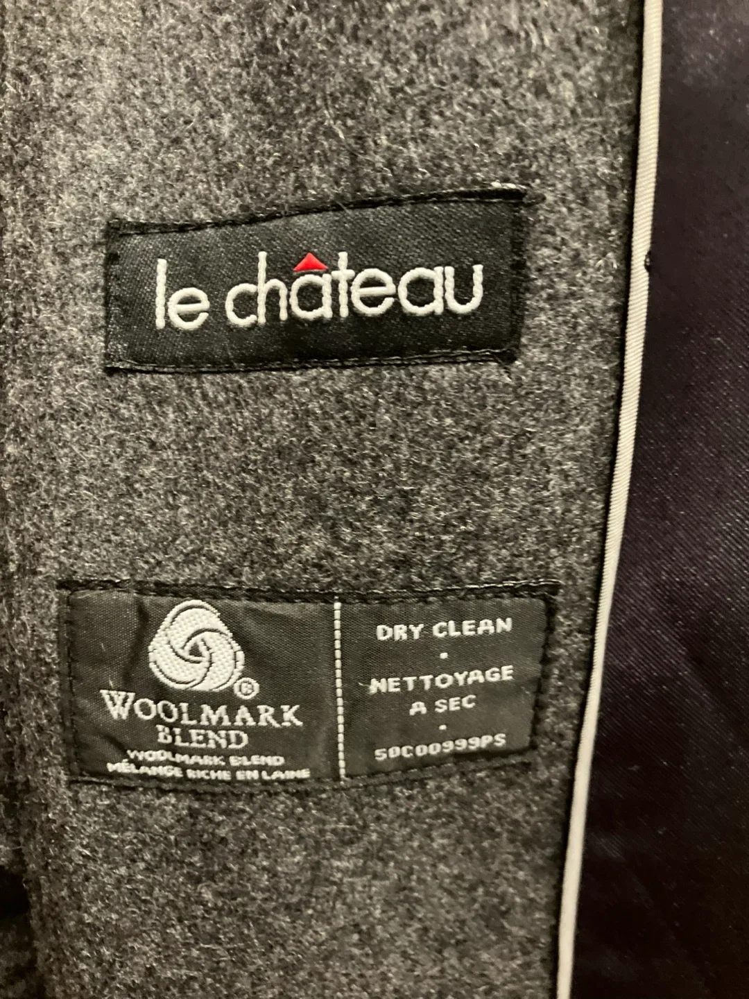 Le Chateau Wool Blend Coat - Size M image indicator(3)