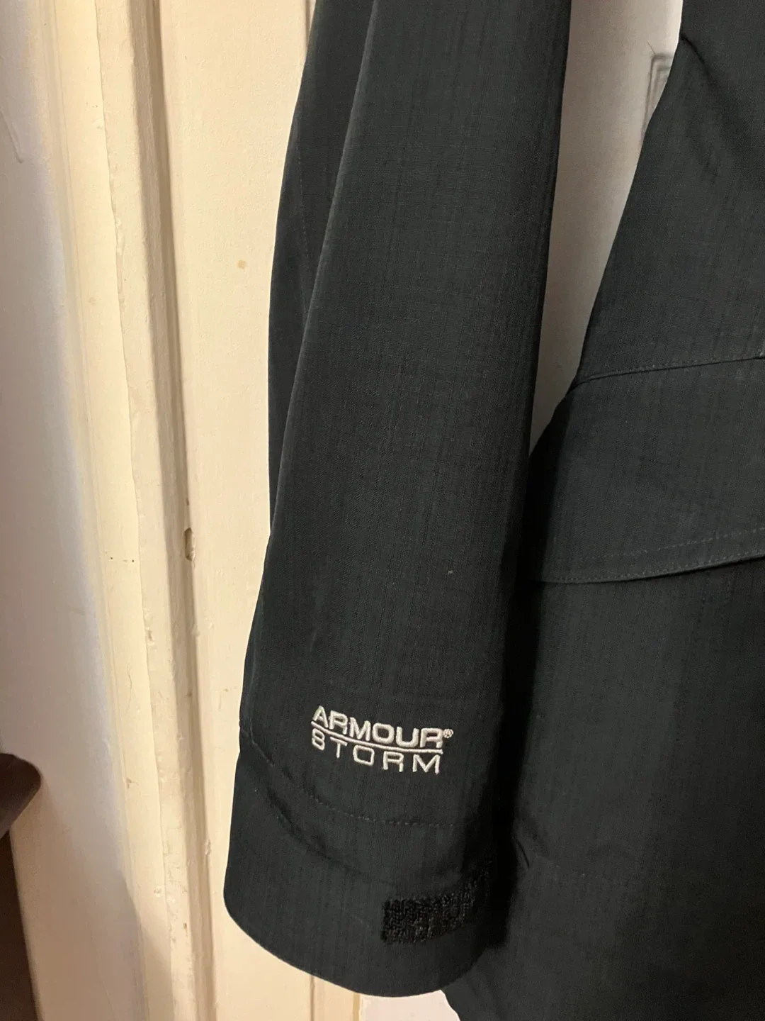 Under Armour Armour Storm Black Jacket - Size M image indicator(4)