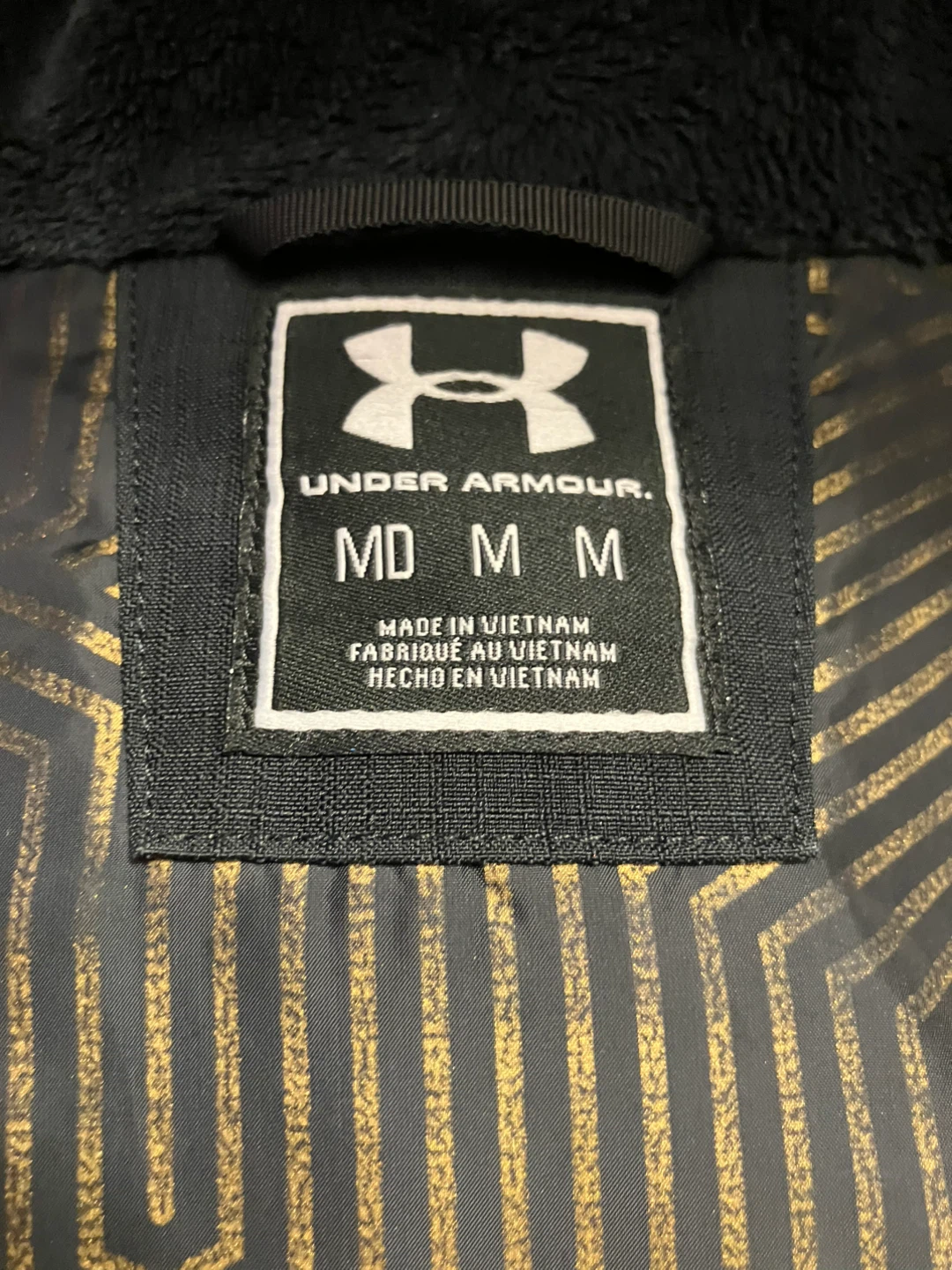 Under Armour Armour Storm Black Jacket - Size M - photo 3