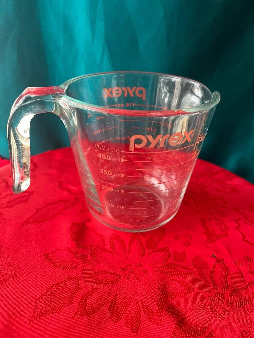 Vintage Pyrex Glass Measuring Cup - 2 Cup image indicator(2)