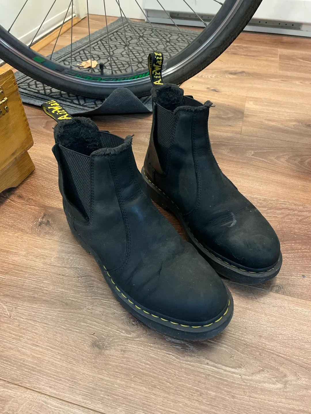 Dr. Martens Chelsea Boots - Black, US 10 thumbnail