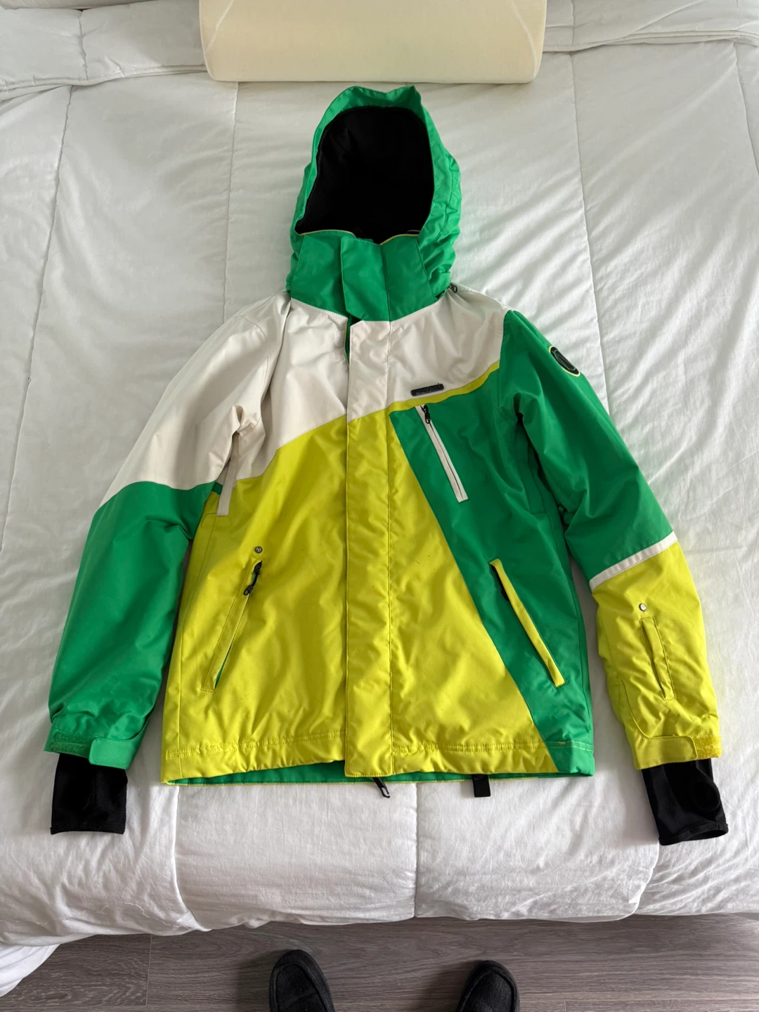O'Neill Snow Jacket - Green, Yellow, White size M