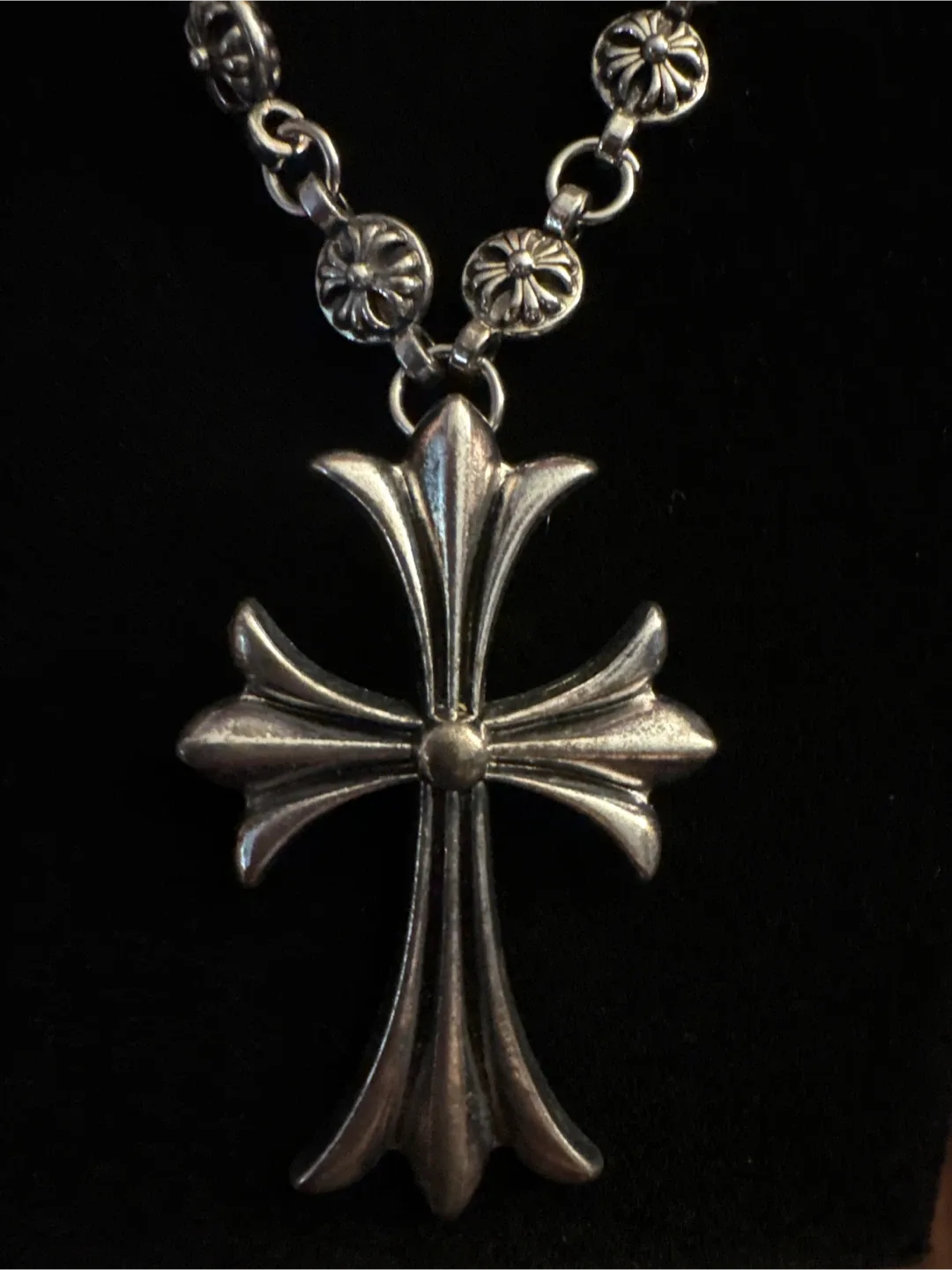 New Chrome Hearts Cross Pendant Necklace image indicator(5)