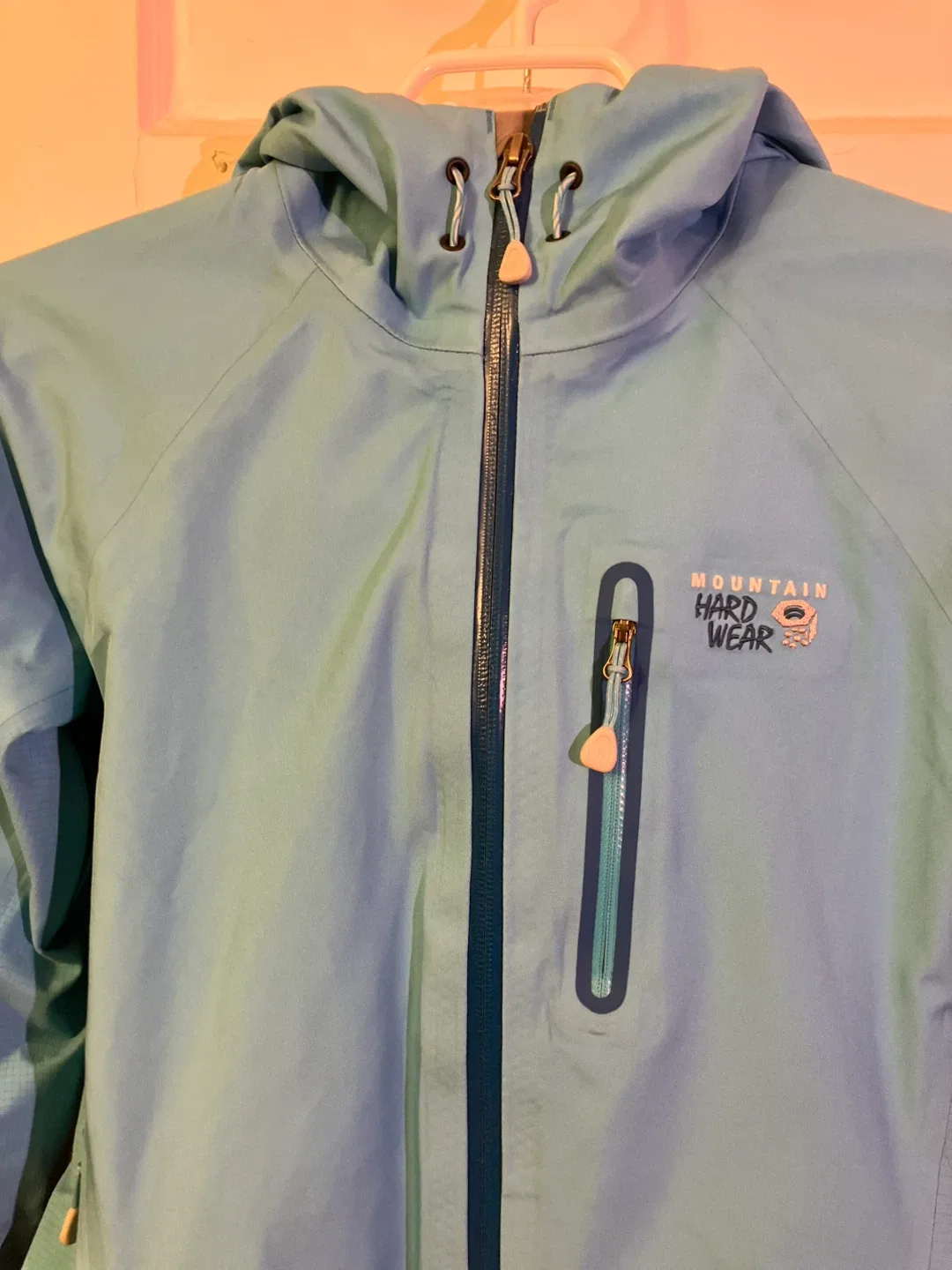 Mountain Hardwear Women's Jacket - Size M image indicator(2)