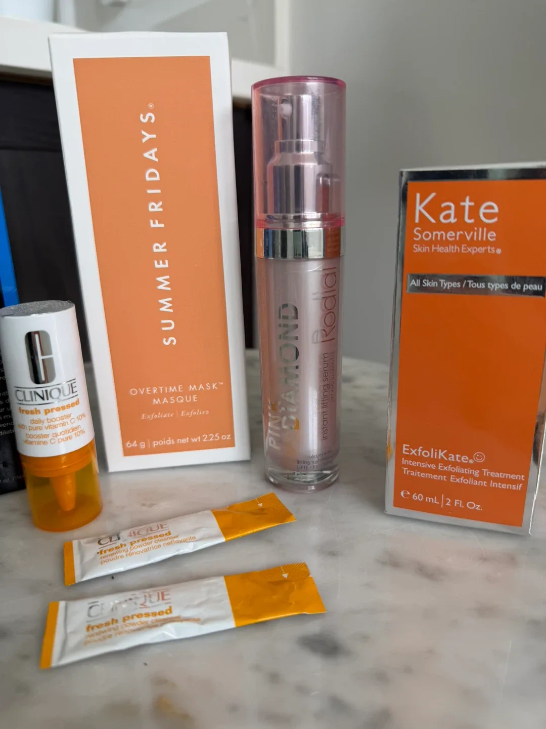 Skincare Bundle: Clinique, Summer Fridays, Dr. Brandt image indicator(3)