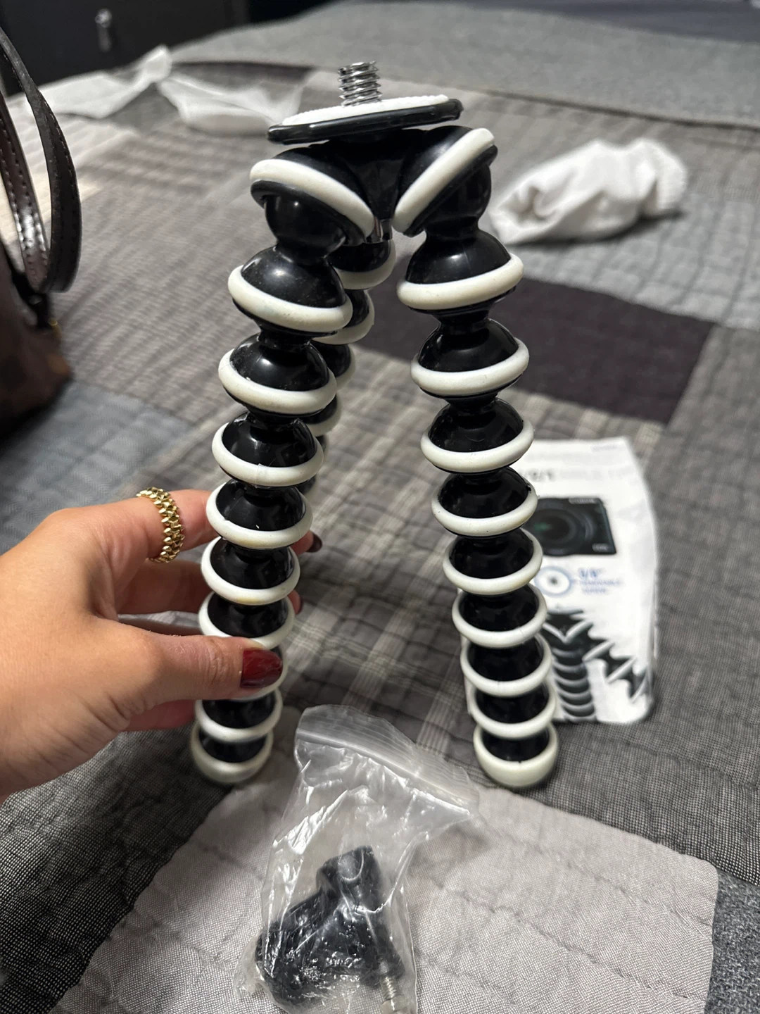 Sabrent Flexible Tripod for GoPro/Hero - Like New! - photo 2
