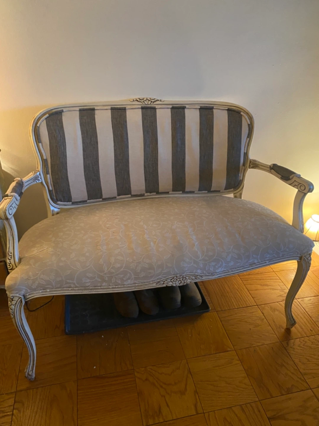 Vintage Style Settee Loveseat