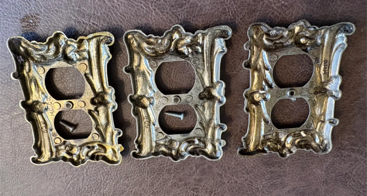 Vintage Ornate Outlet Covers - Set of 3 image indicator(5)