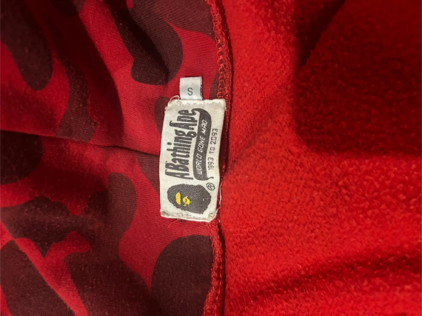 A Bathing Ape (BAPE) Red Camo Hoodie - Size S image indicator(2)