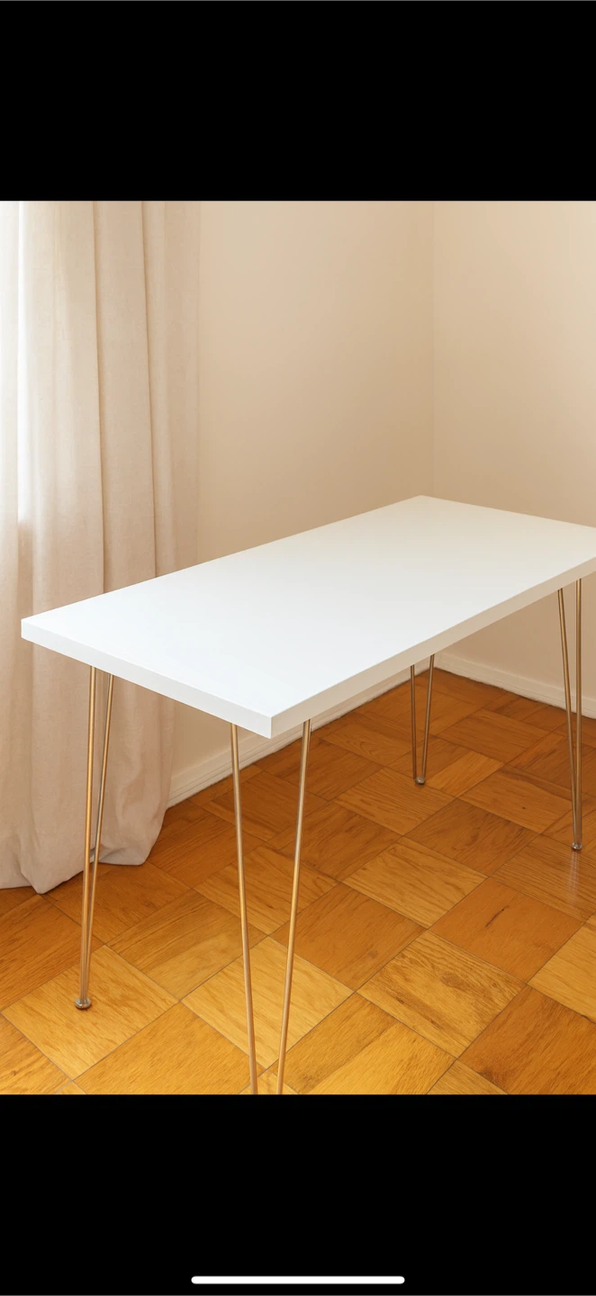 White Table with Hairpin Legs
