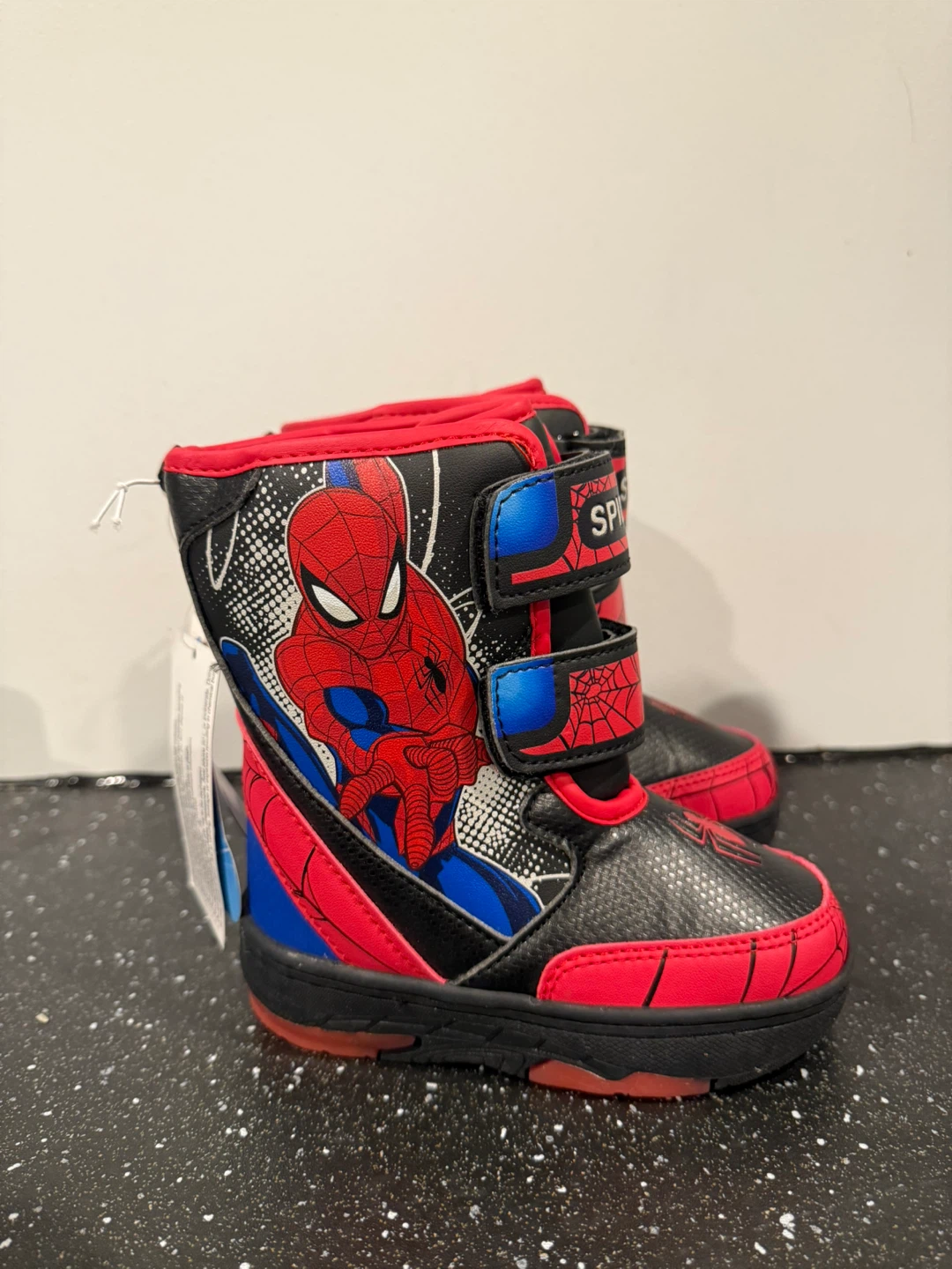 Spider-Man light up 💡Marvel Toddler snowboots size 8