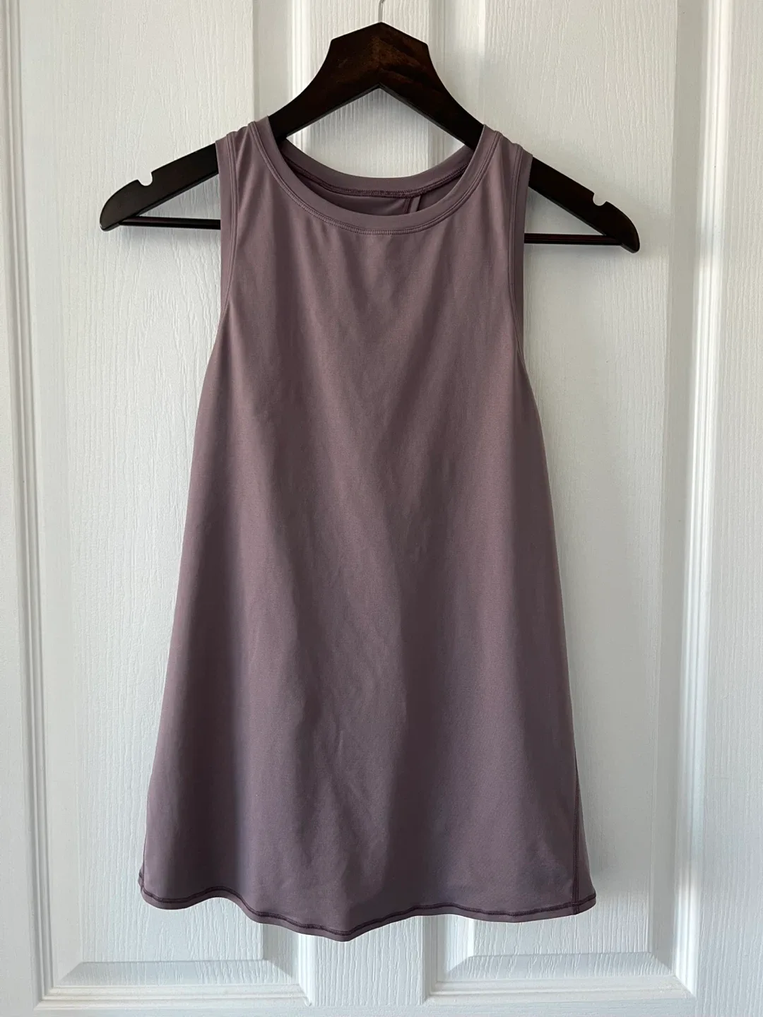 Lululemon all tied up tank image indicator(3)