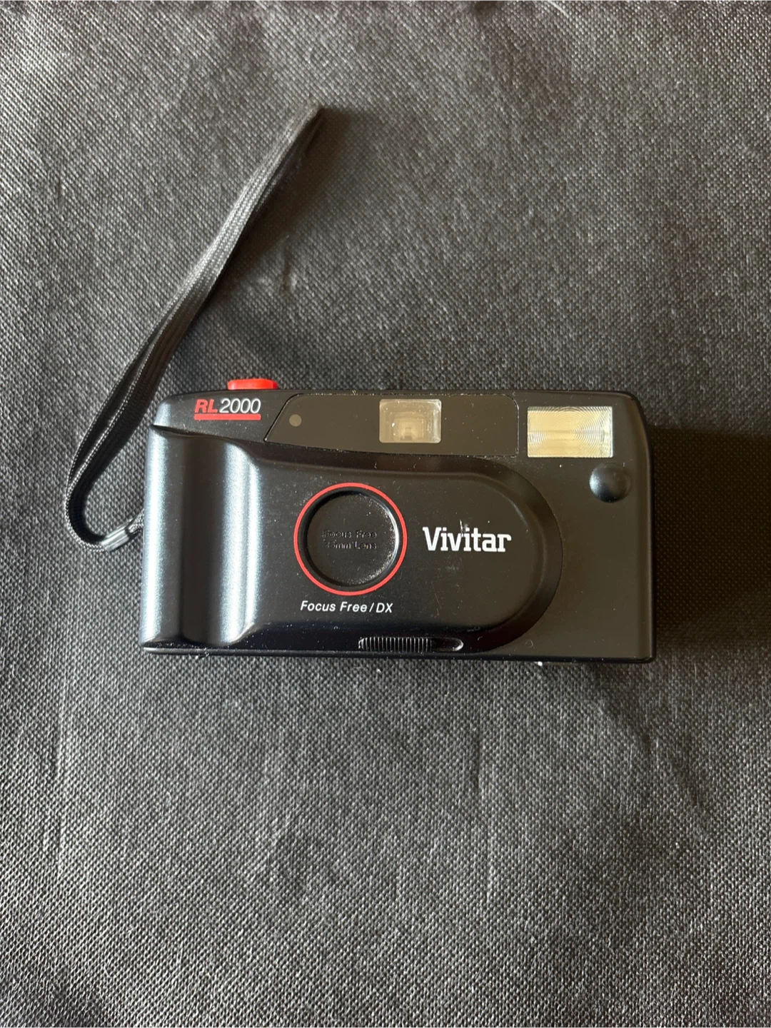 Vivitar RL2000 Focus Free/DX Camera