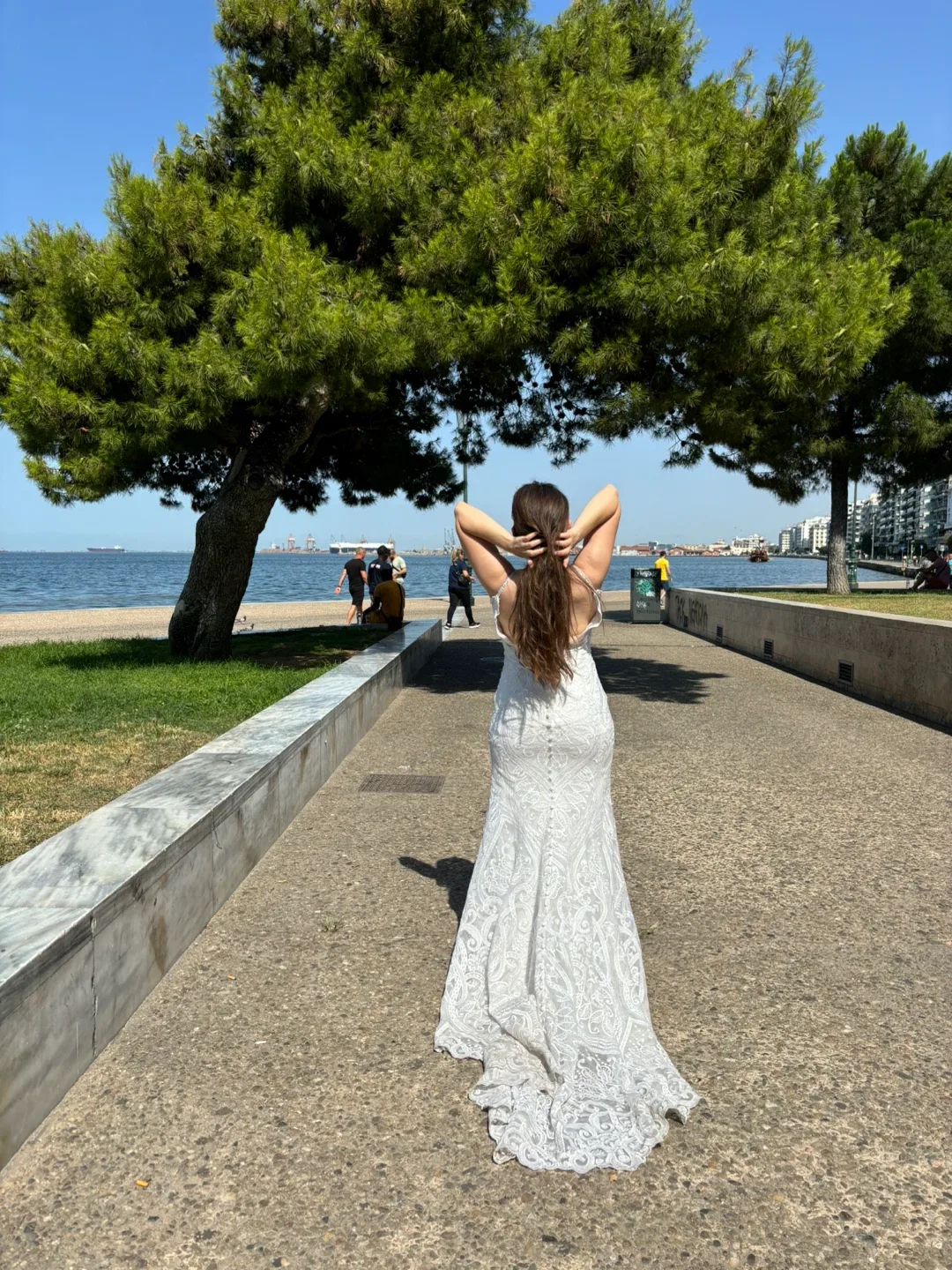 Allure Bridal Wedding Dress - Lace, Mermaid Style image indicator(6)