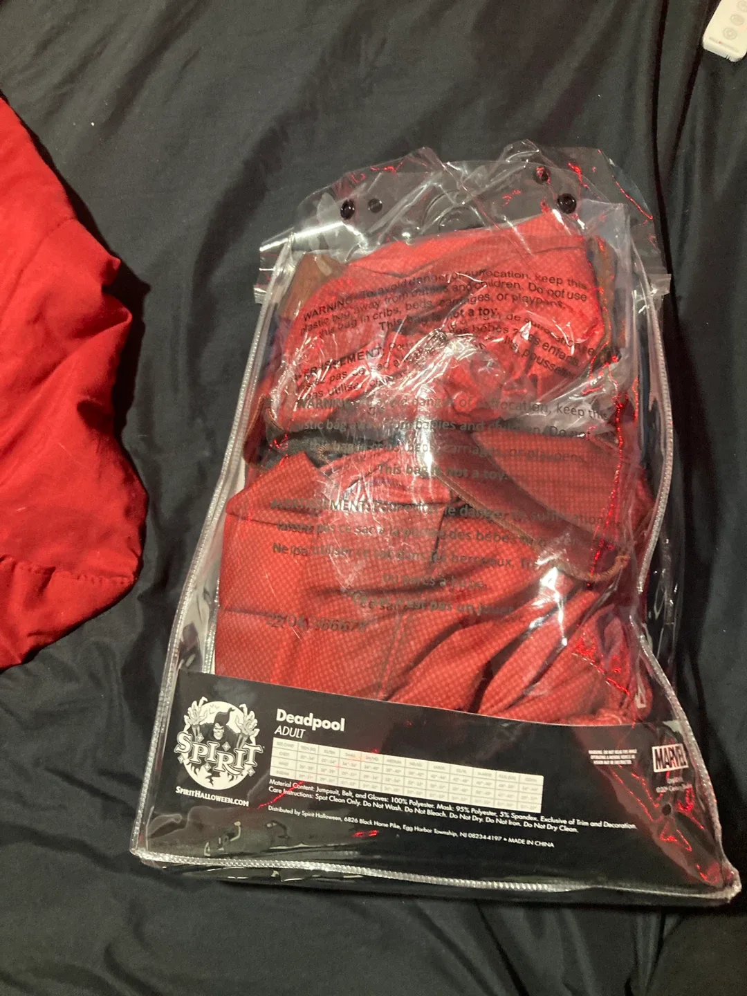 Deadpool Adult Costume image indicator(2)