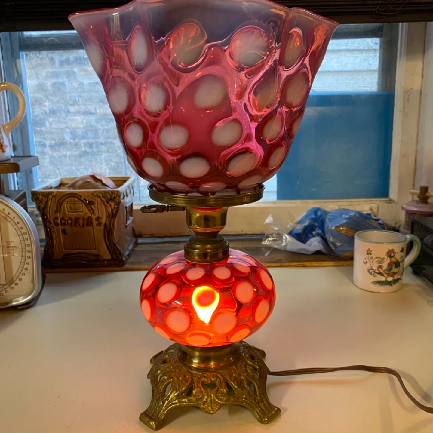 Fenton Cranberry Opalescent Coin Dot Table Lamp. - photo 4