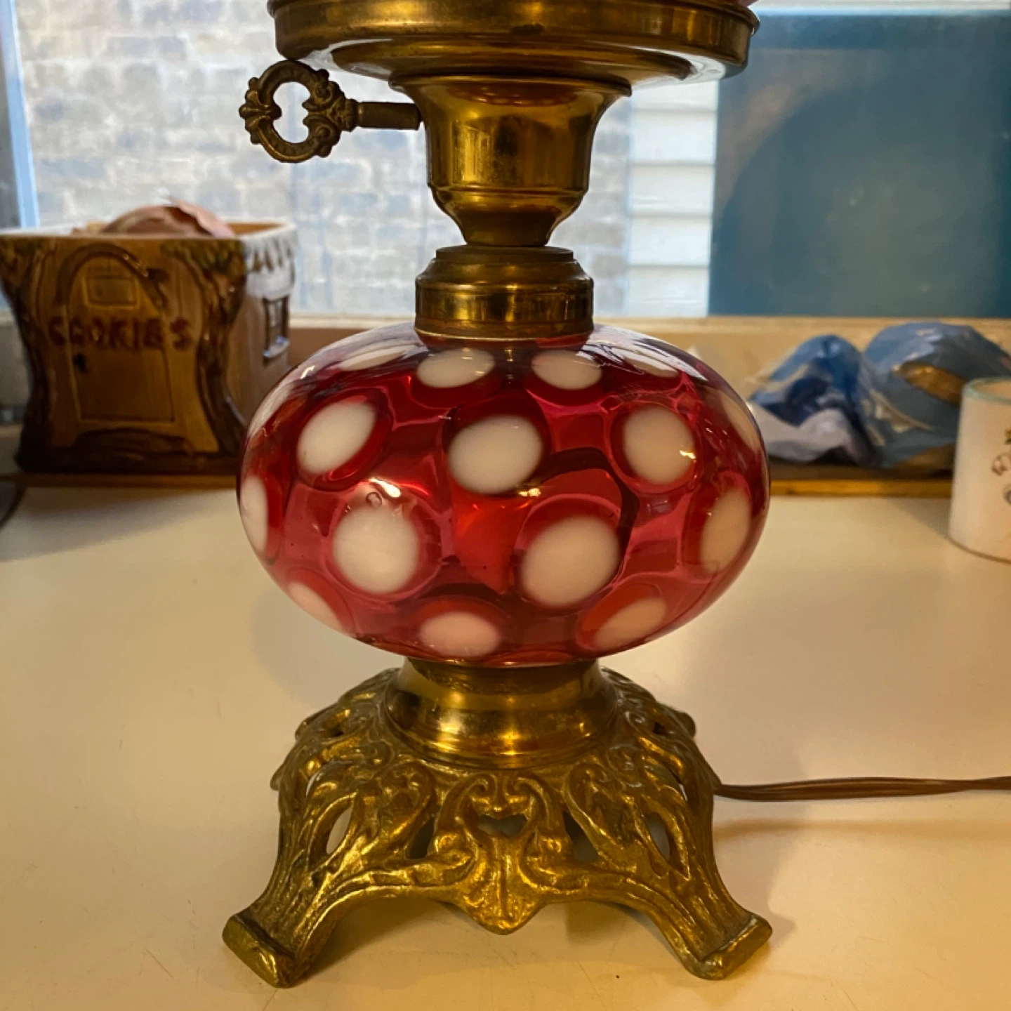 Fenton Cranberry Opalescent Coin Dot Table Lamp. - photo 2