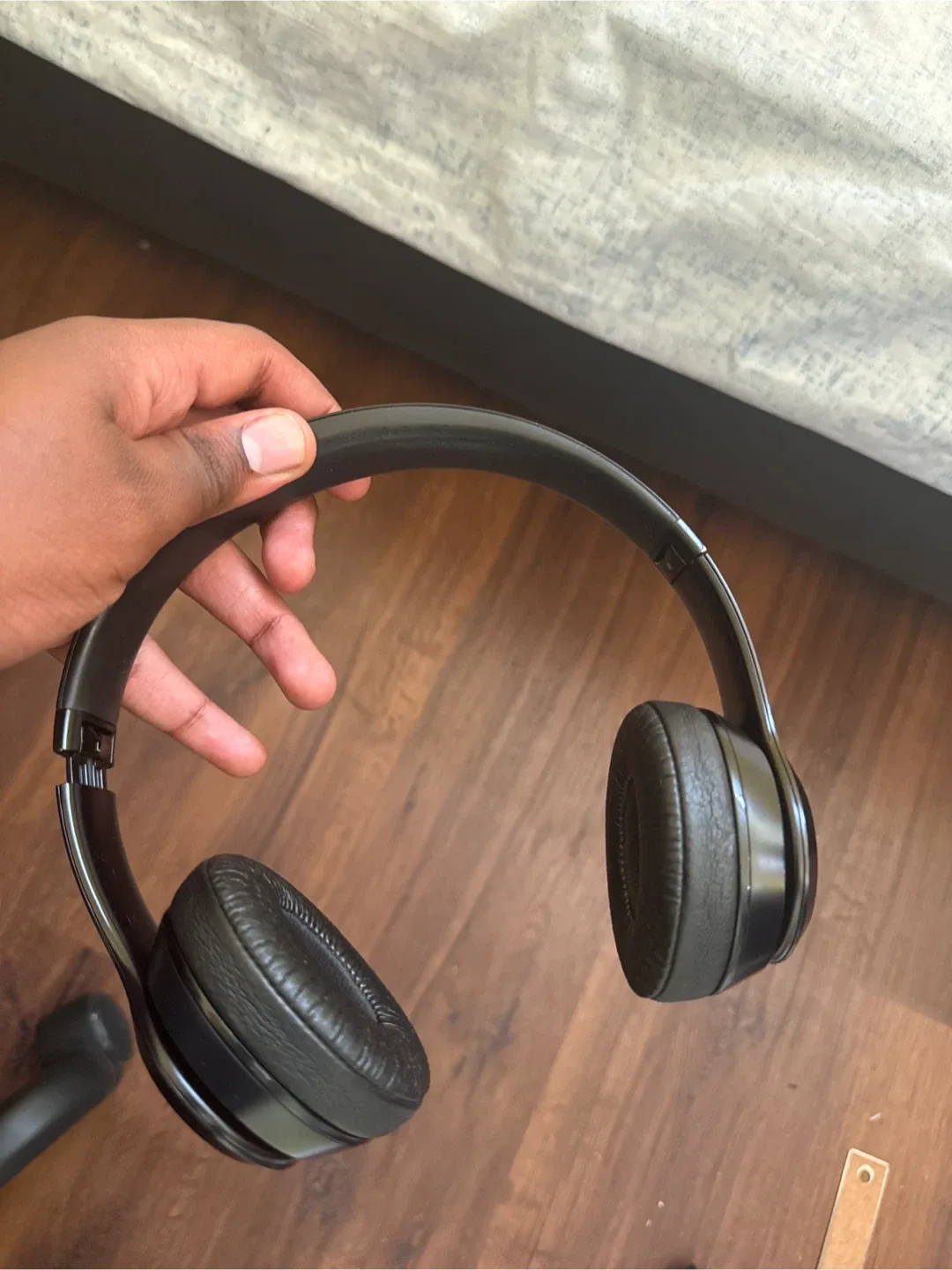 Beats solo 3 image indicator(3)