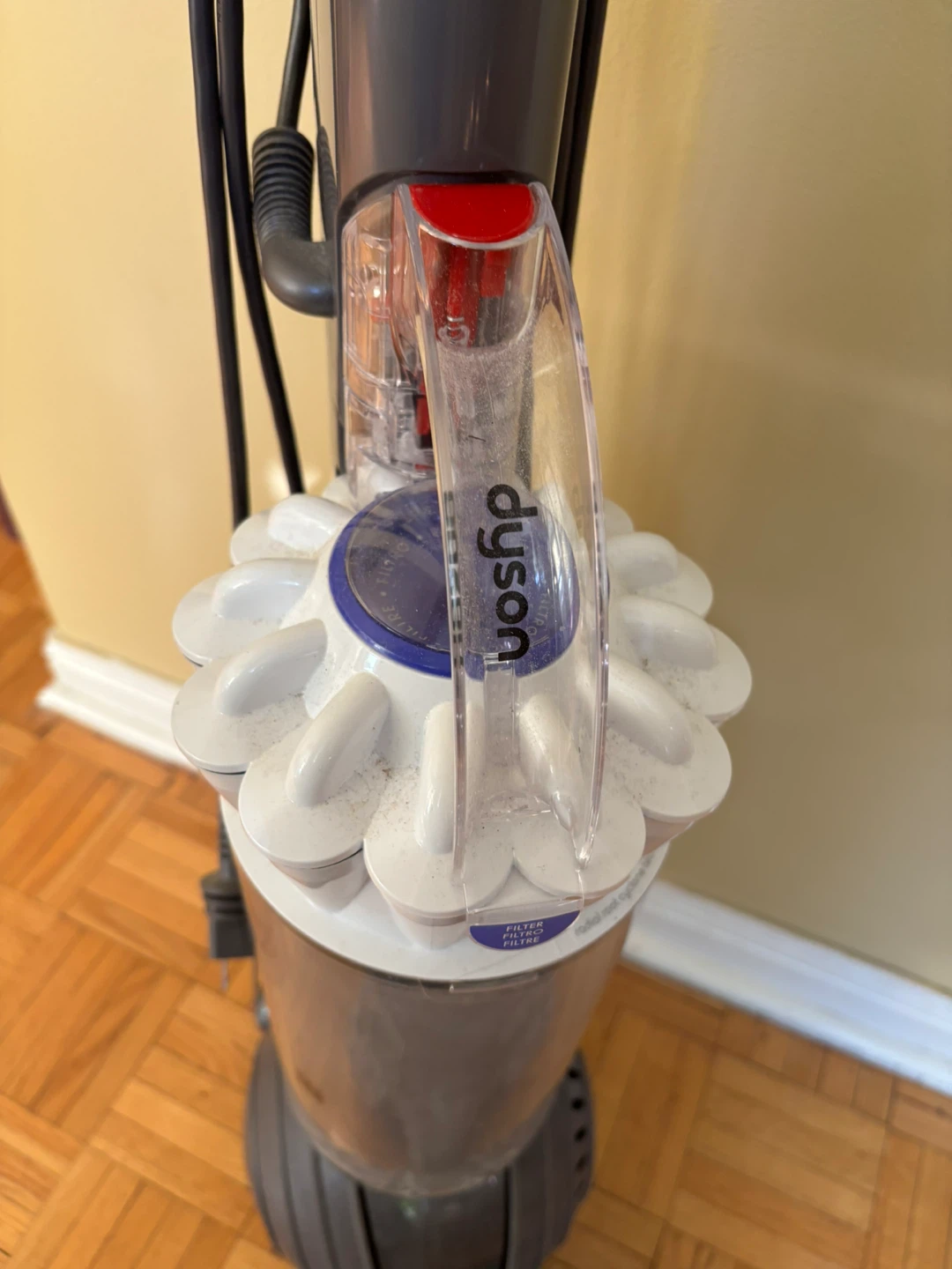 Dyson Upright Vacuum Cleaner - photo 3