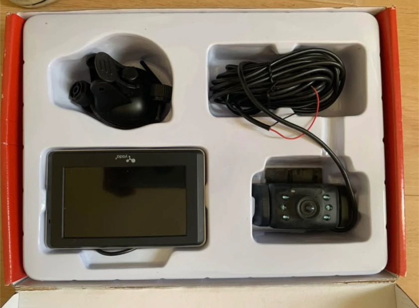 Yada Backup Camera with 4.3" Dash Monitor