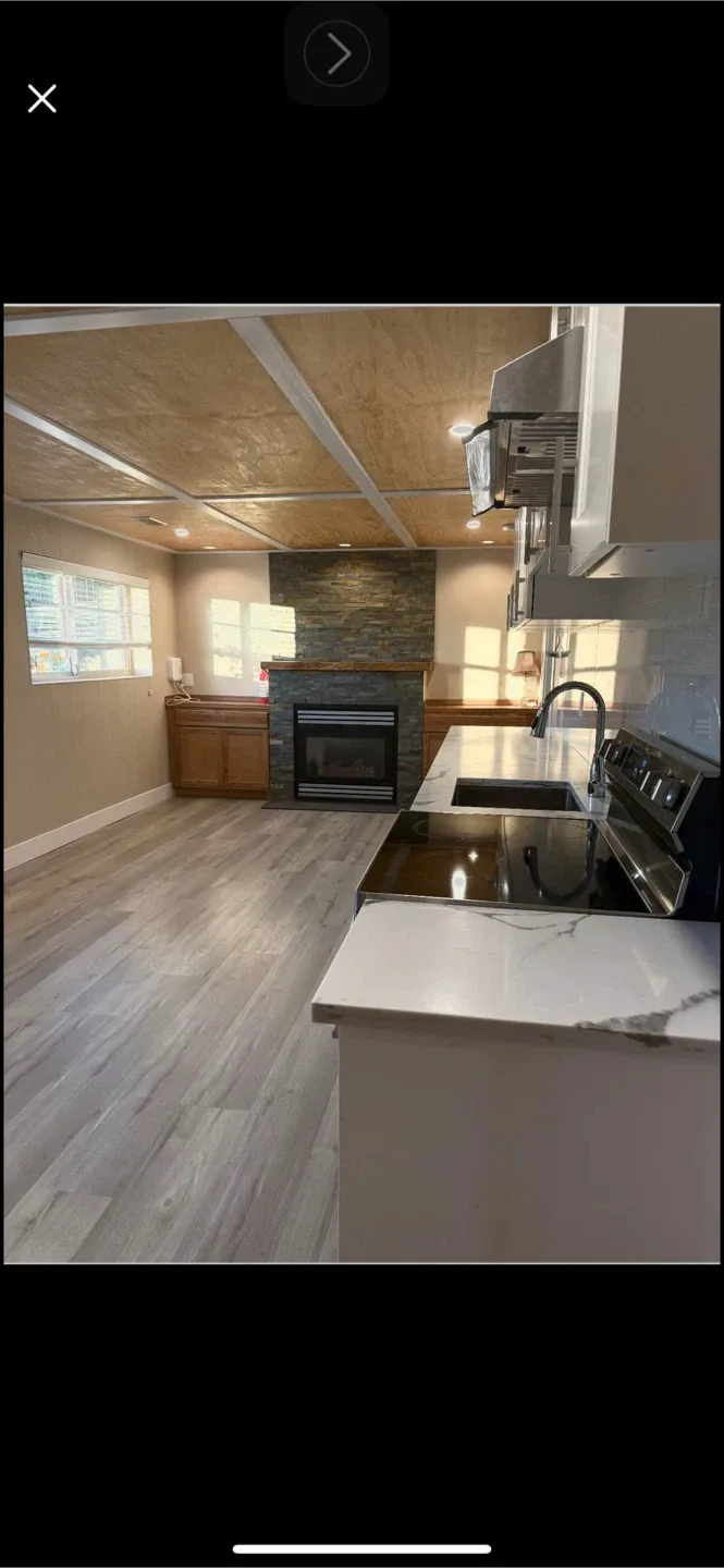 One bedroom basement for rent image indicator(4)