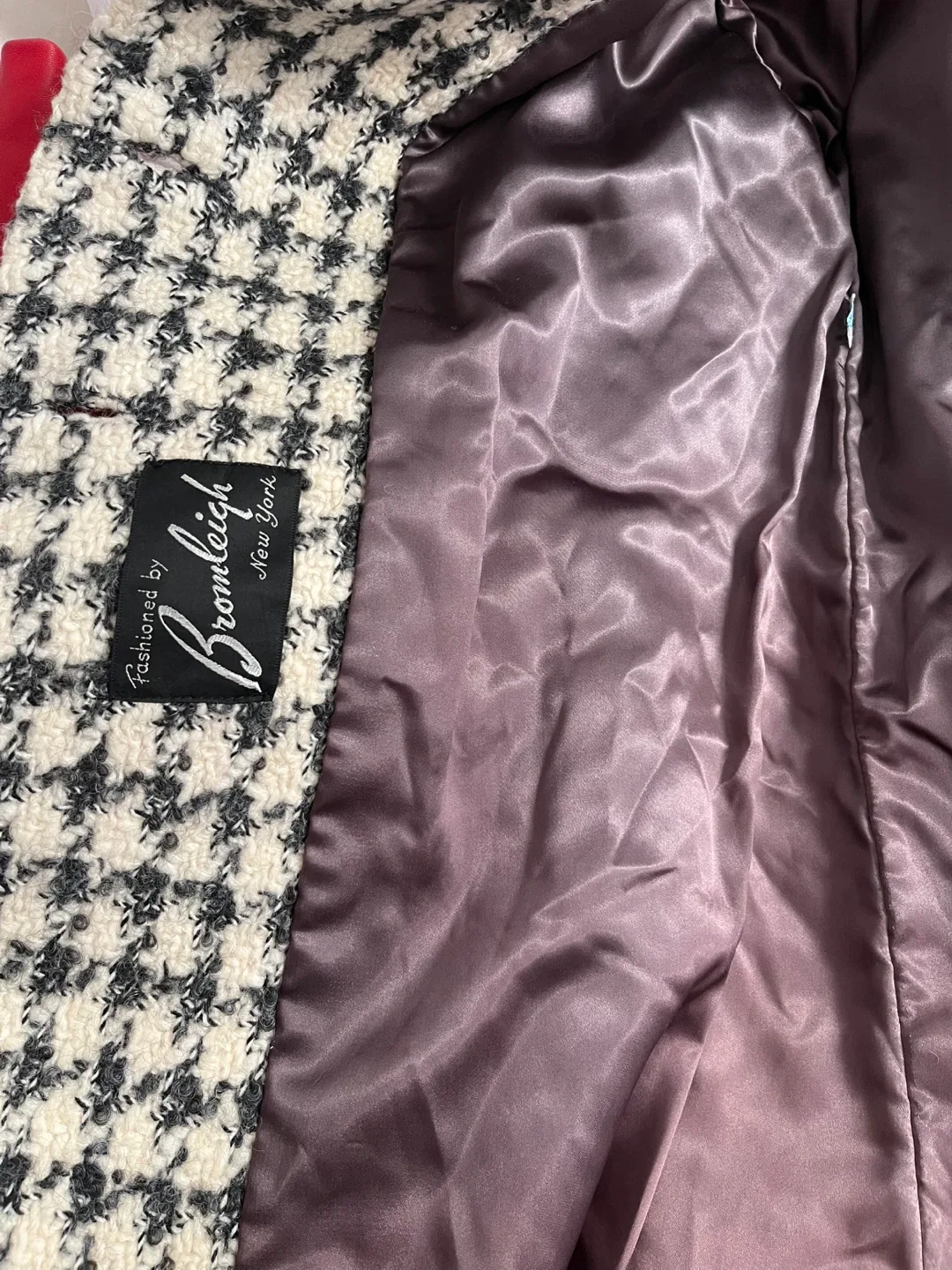 Vintage Bromleigh New York Houndstooth Coat image indicator(3)