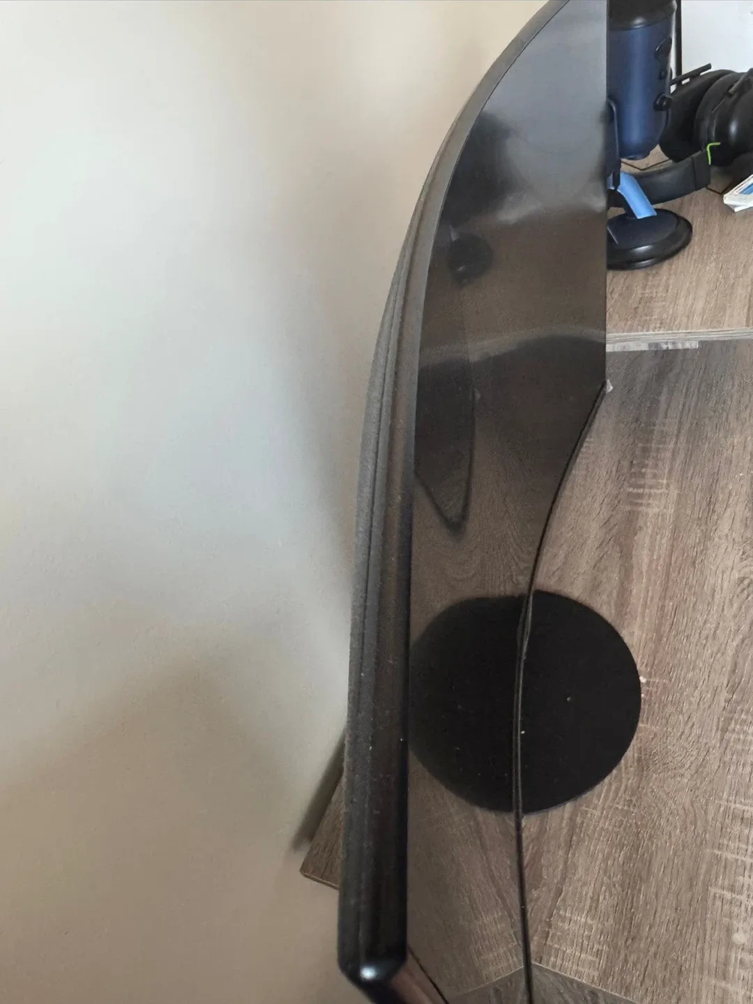 HP OMEN Desktop PC - White image indicator(9)