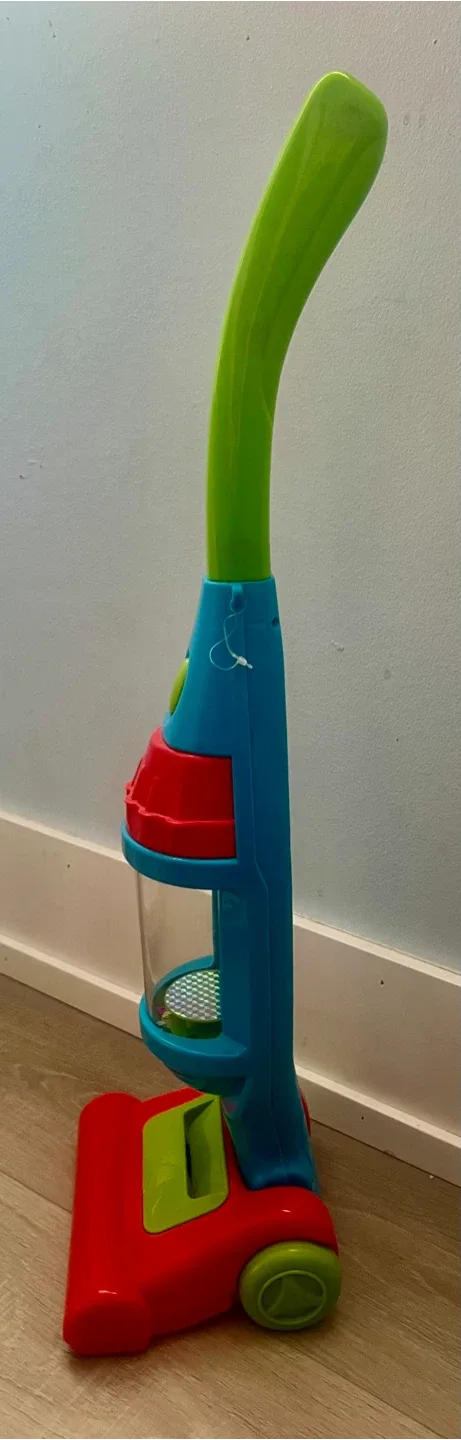 Toy Vacuum with light and sound image indicator(2)