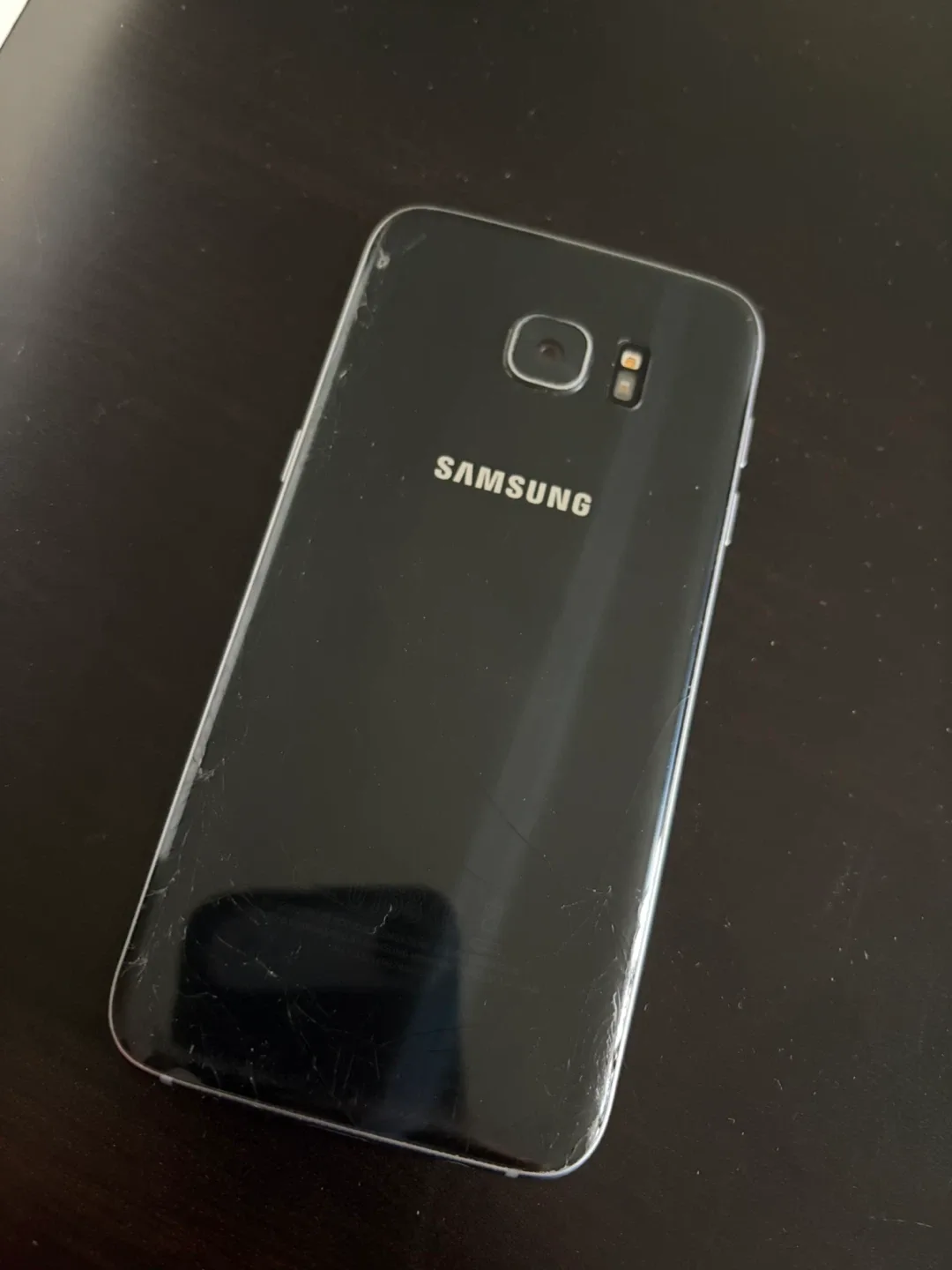 Samsung Galaxy S7 Edge - Damaged image indicator(3)
