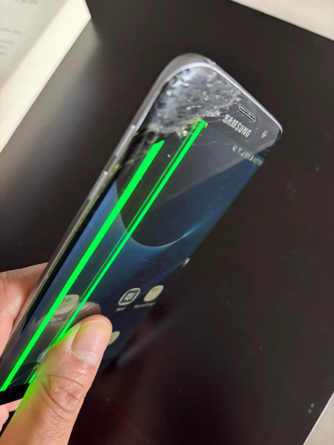 Samsung Galaxy S7 Edge - Damaged image indicator(2)