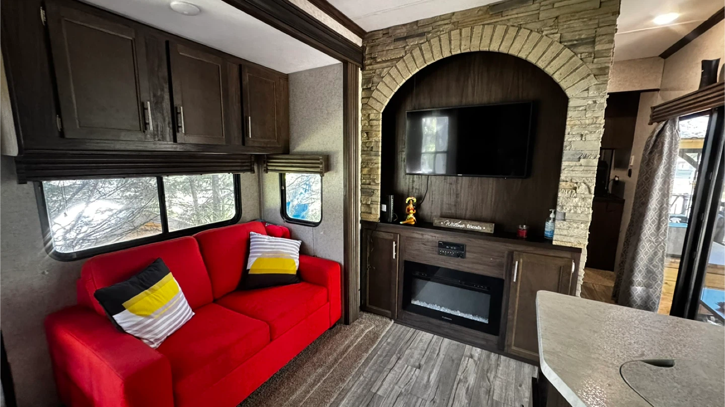 Trailer in Hunstiville - photo 3