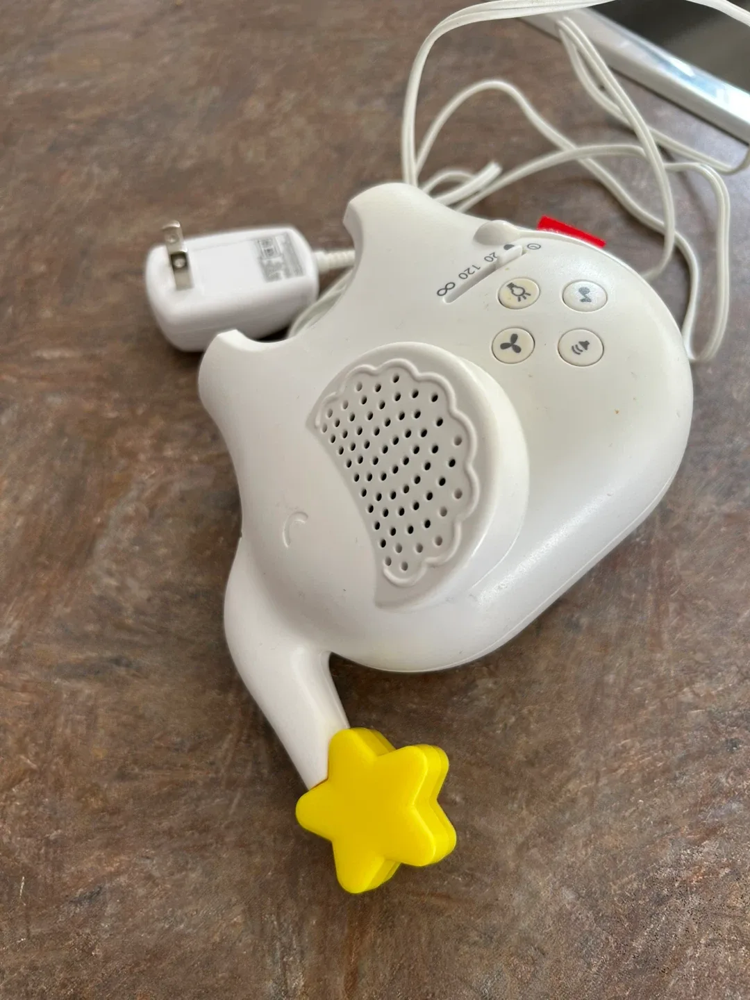 Fisher-Price Soothe & Glow Elephant image indicator(2)