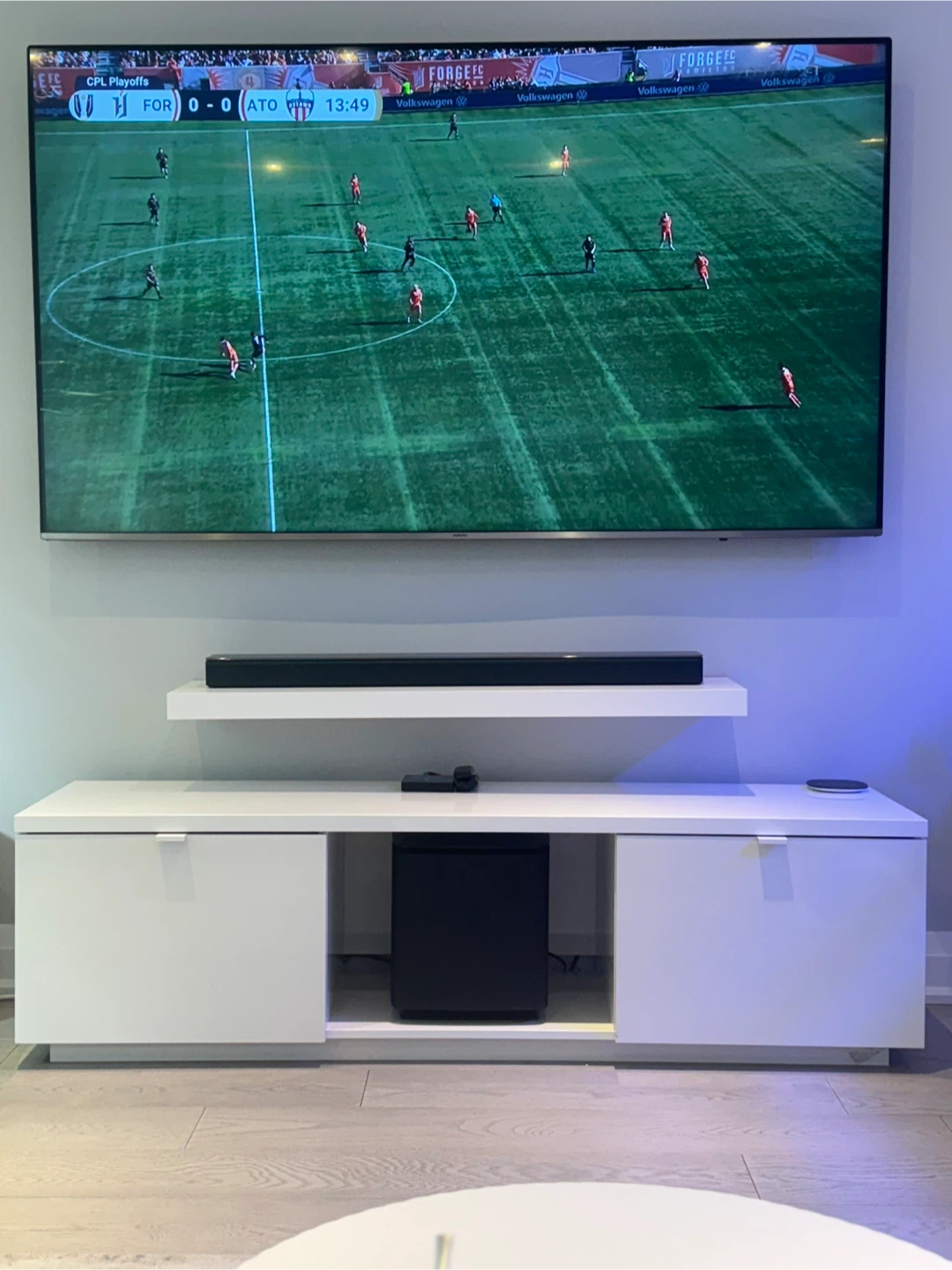 TV Stand/Bench unit - photo 3