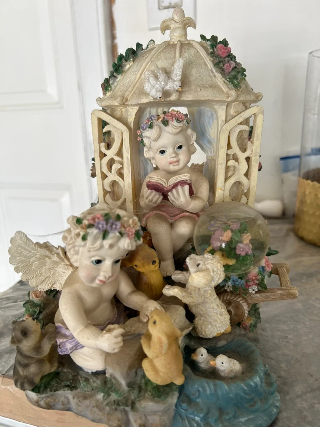 Angel Figurine image indicator(4)