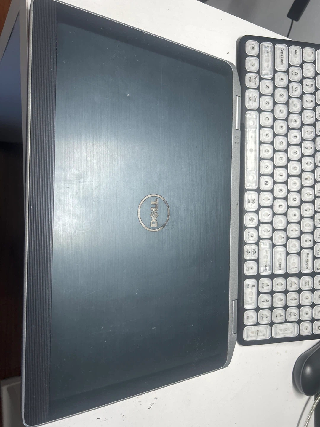 Dell Latitude E6320 Laptop - photo 3