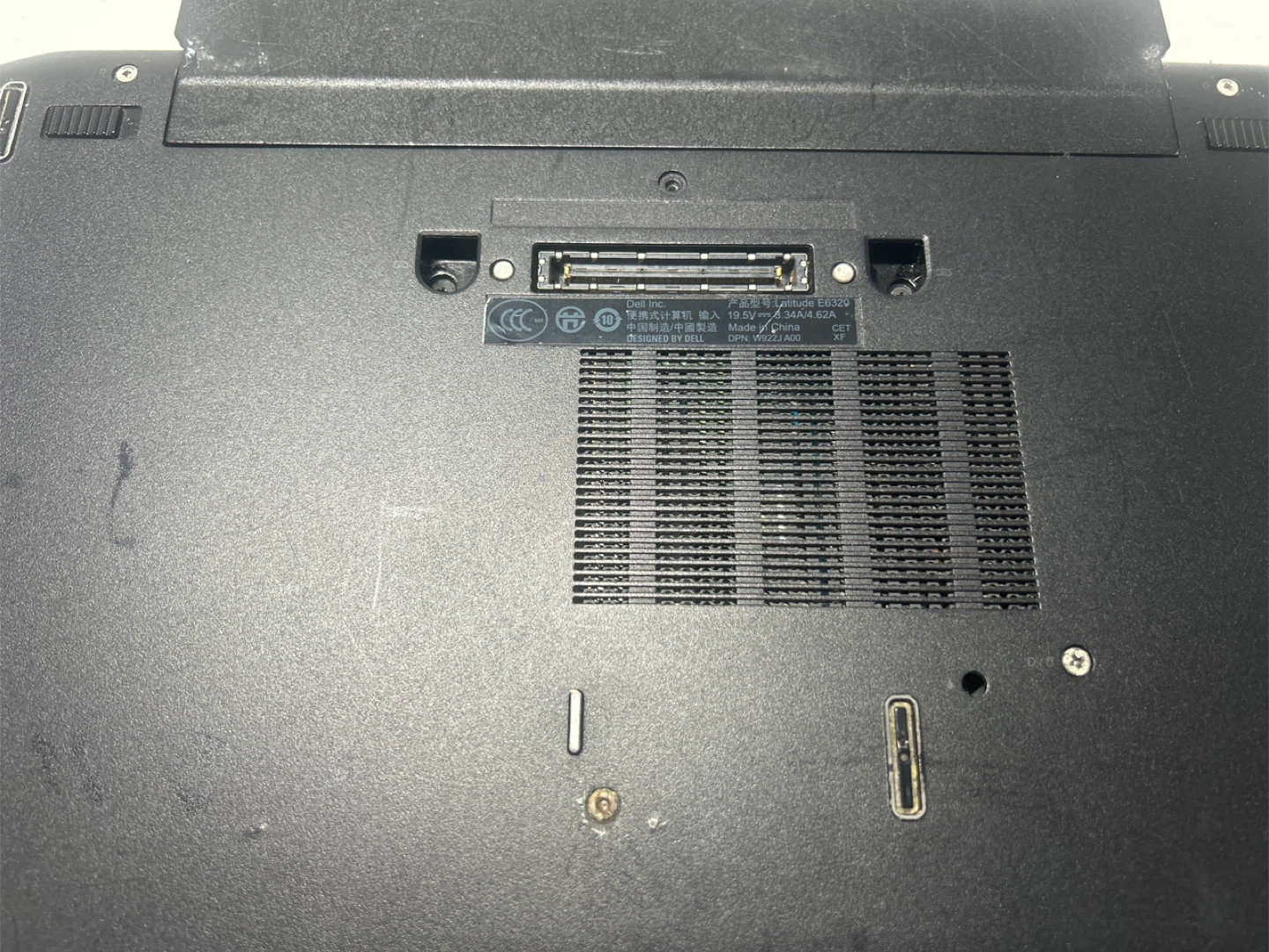 Dell Latitude E6320 Laptop - photo 4