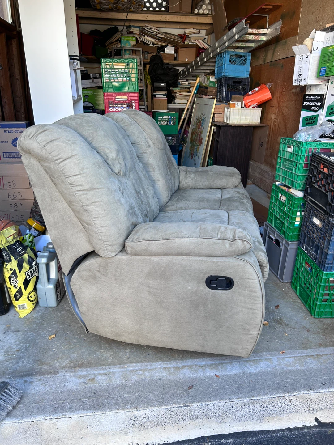 Brownish-Grey Reclining Loveseat （Fabric) - photo 5