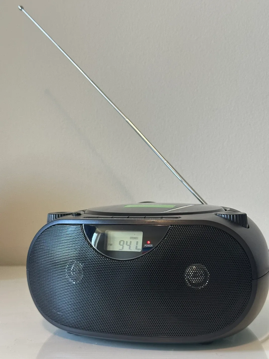 Nextron Portable Player Bluetooth Boombox with AM/FM Radio image indicator(5)