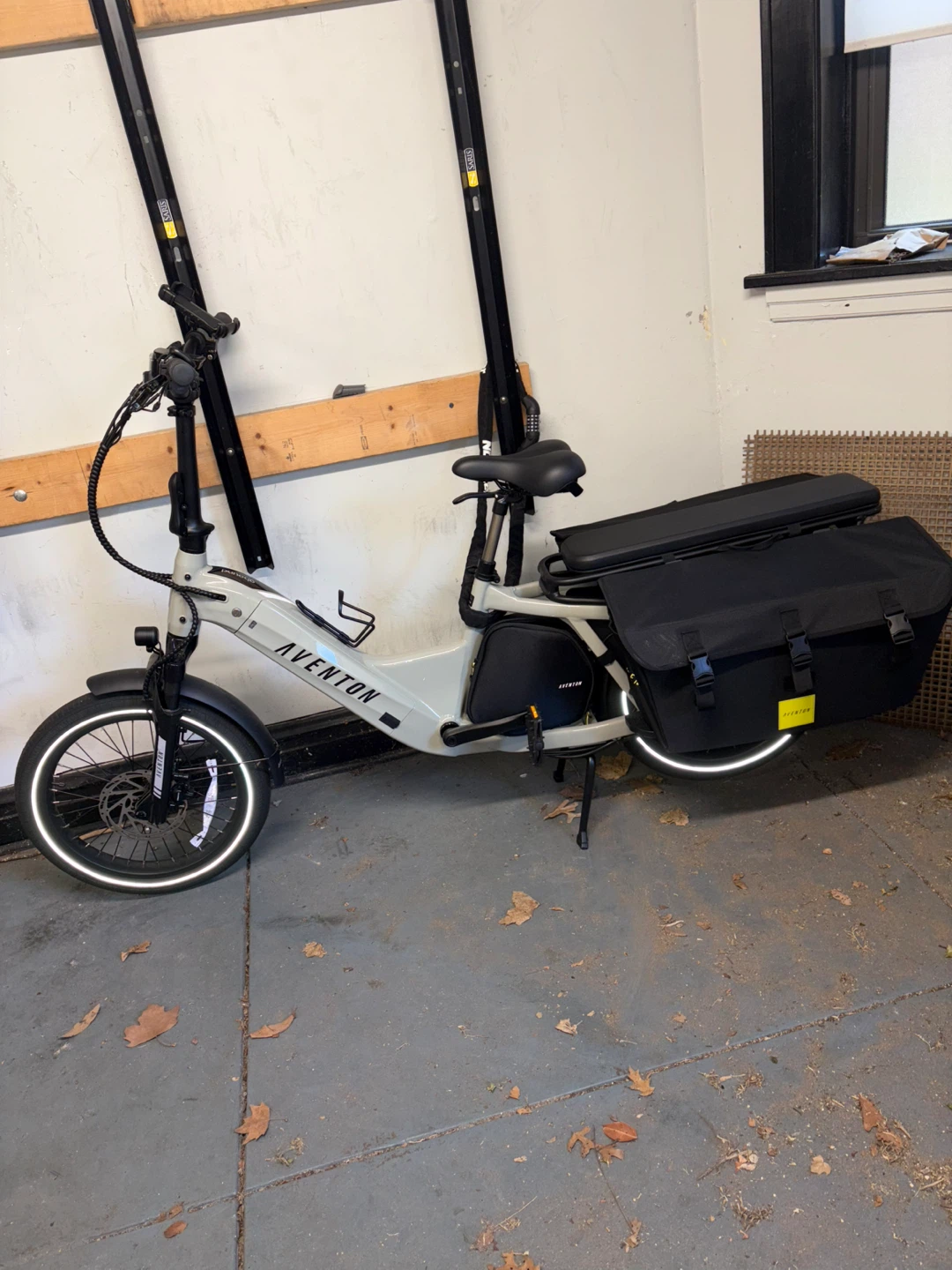 Aventon Abound Electric Bike (E-bike) - photo 3