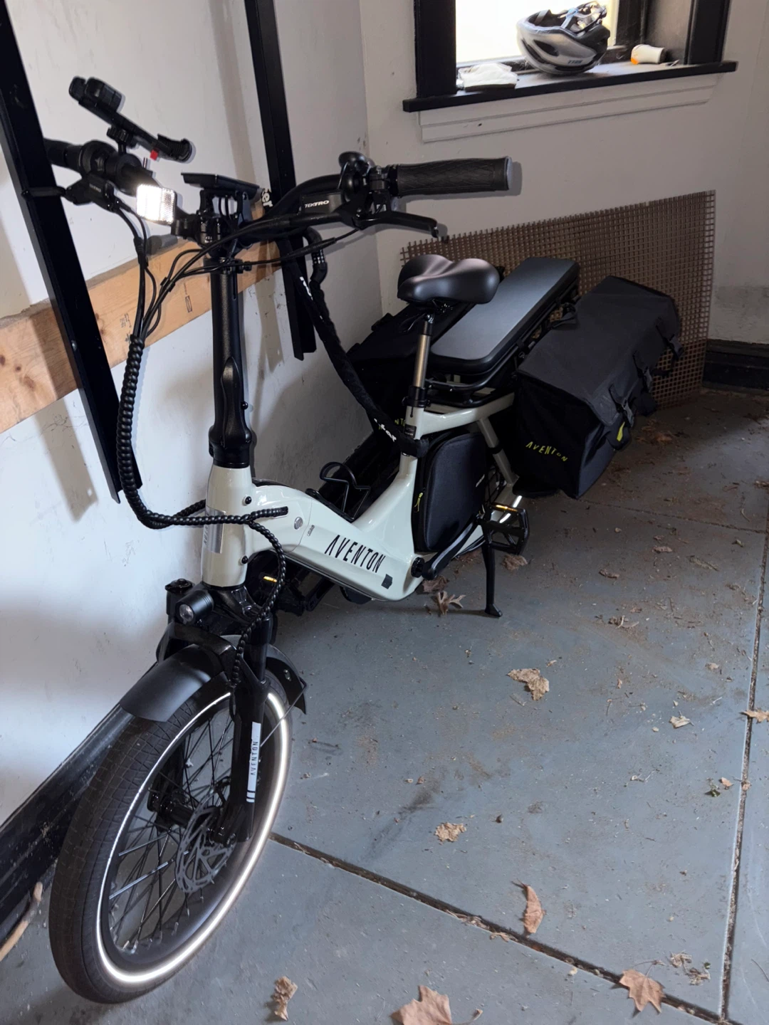 Aventon Abound Electric Bike (E-bike) - photo 2